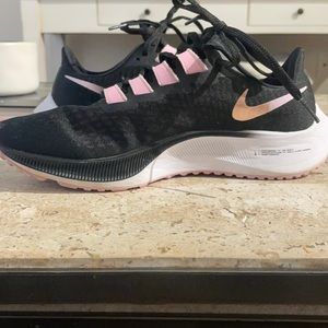 Nike Zoom Pegasus 37